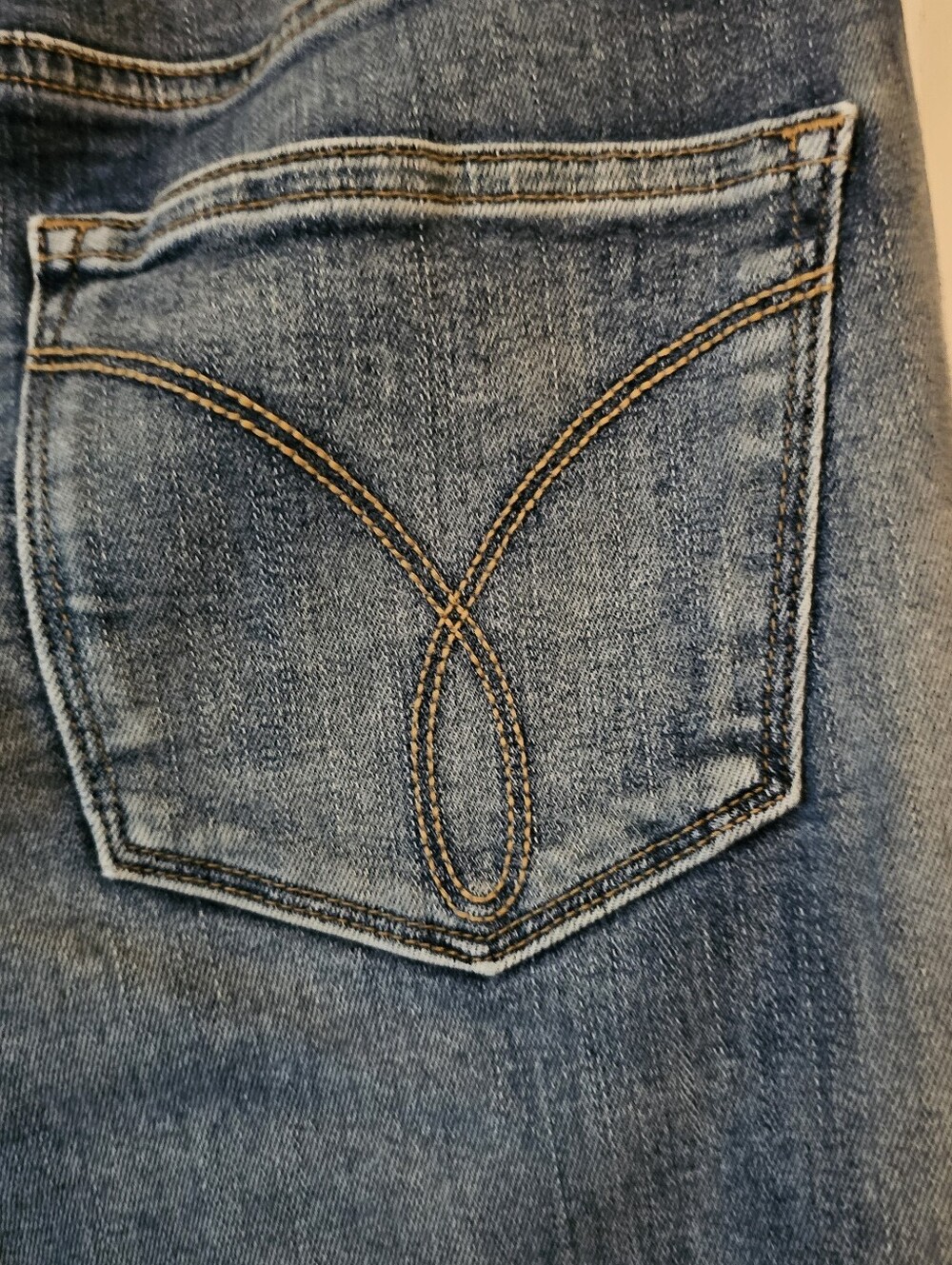 Calvin Klein Women's Slim Boyfriend Blue Denim Stretch Jeans Size 6 - Picture 3 of 9